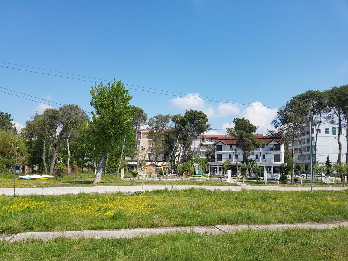 Delight Apartments Golem  Eksteriør bilde
